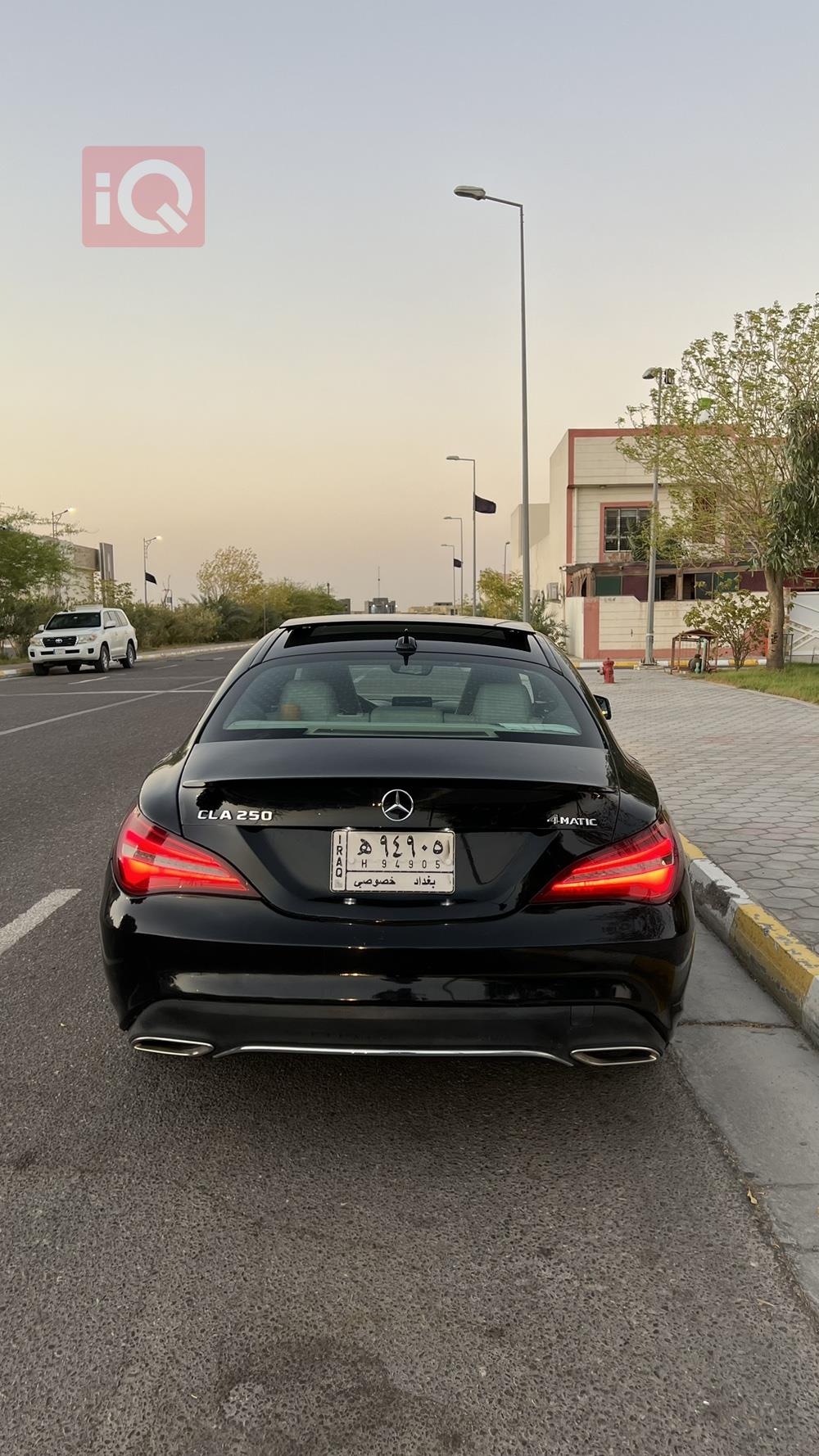 مێرسێدس بێنز CLA